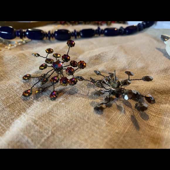 Bold Sparkly earrings - Picture 15 of 15